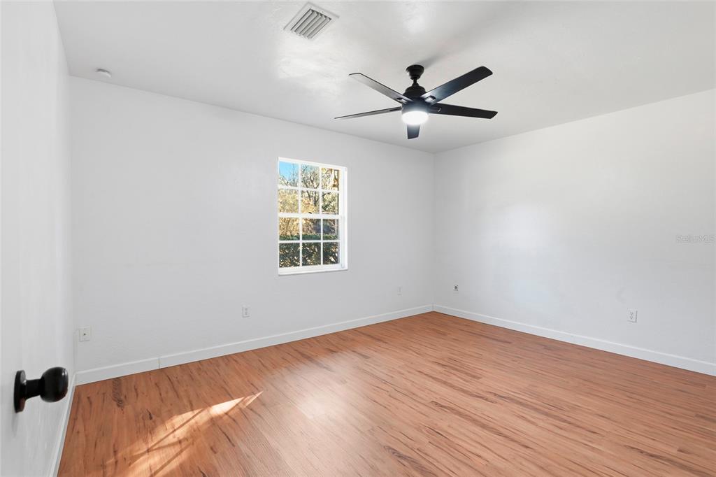 10002 Northwest 6th Place Gainesville, FL 32607 - Photo 21 of 36