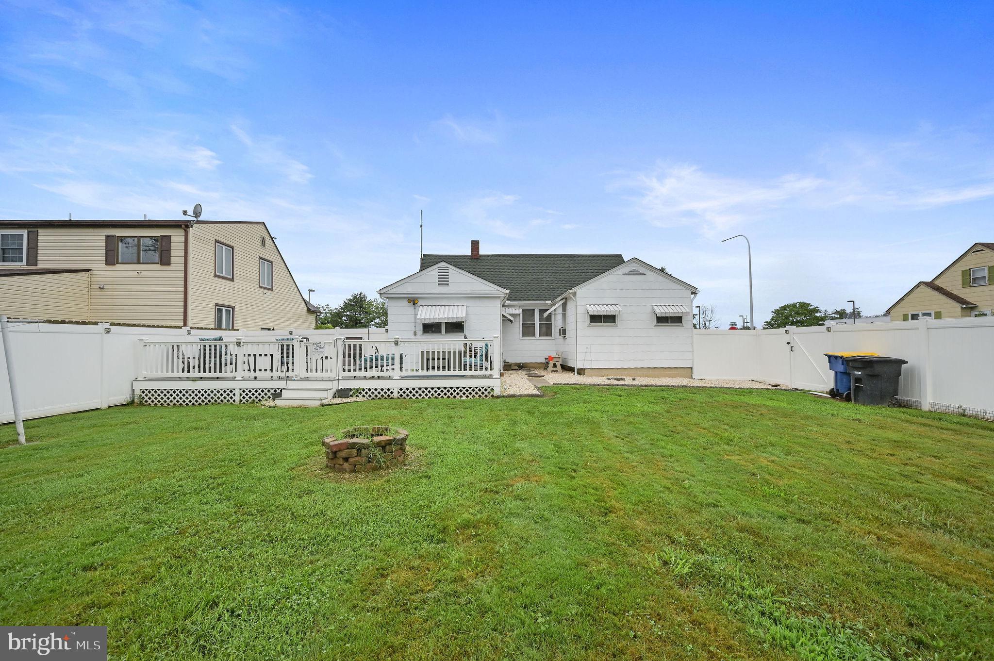 728 White Oak Road Dover, DE 19901 - Photo 4 of 25 Gallery Image 4