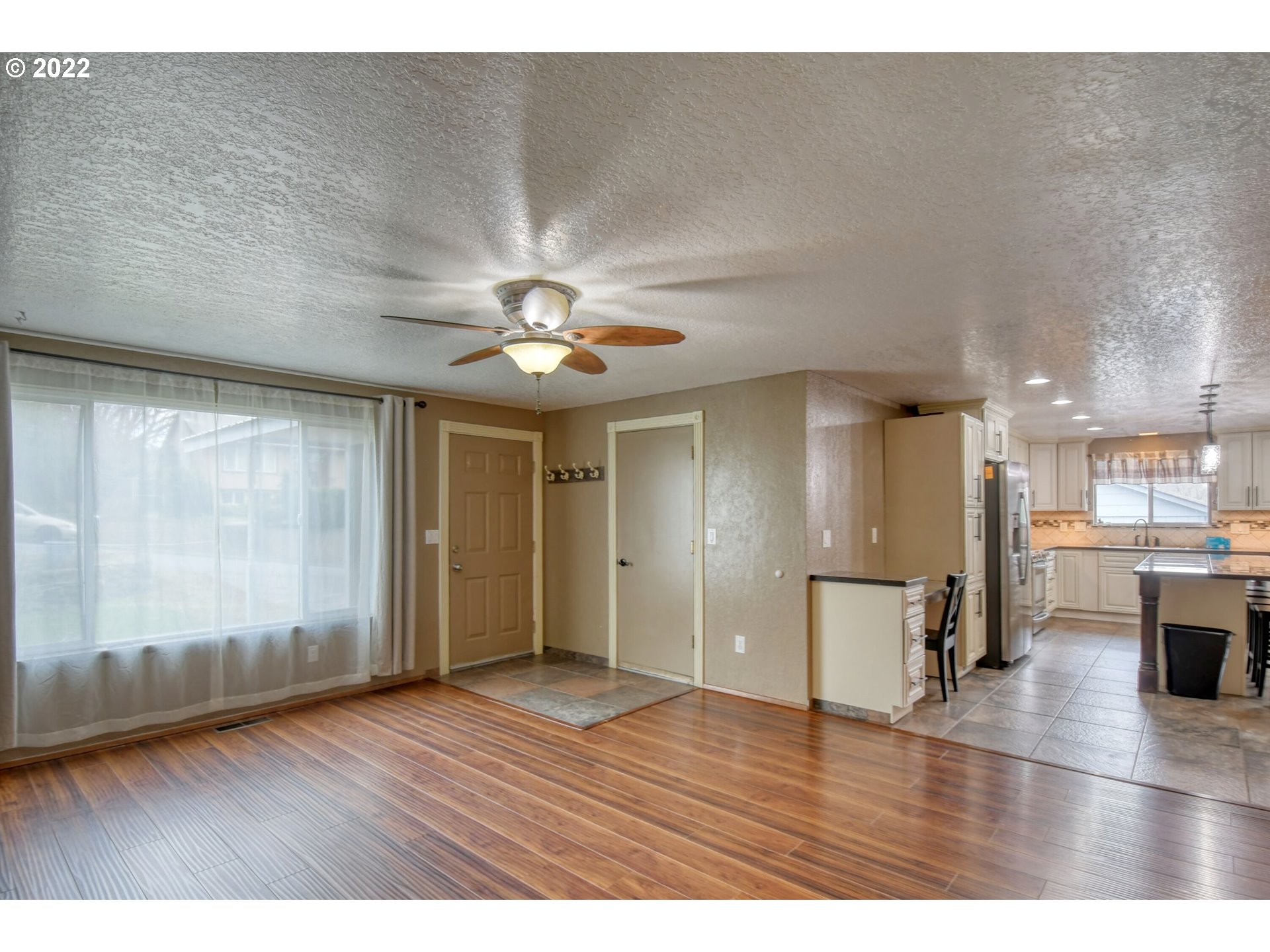 3323 Southwest Ladow Avenue Pendleton, OR 97801 - Photo 4 of 32 Gallery Image 4