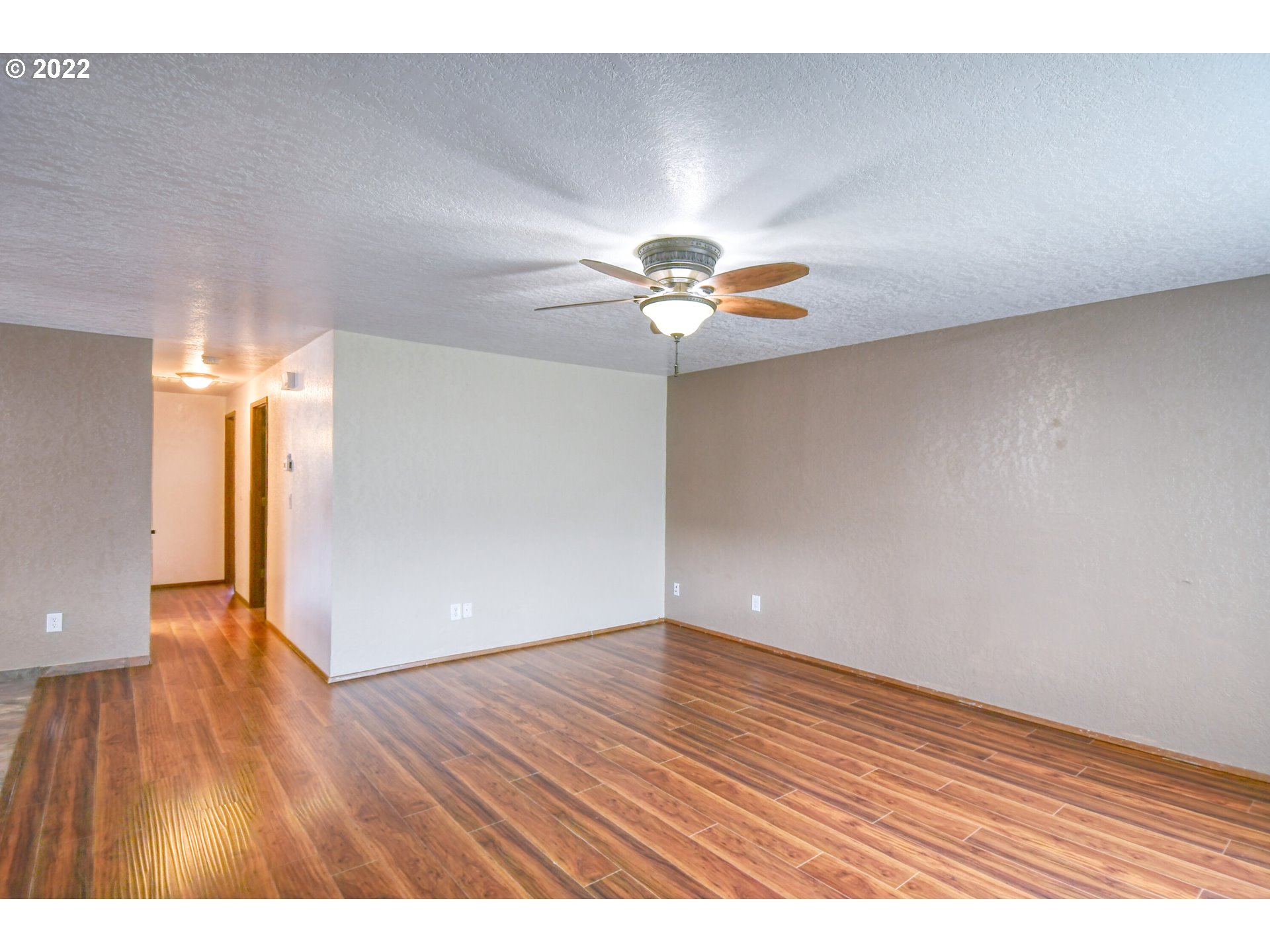 3323 Southwest Ladow Avenue Pendleton, OR 97801 - Photo 6 of 32 Gallery Image 6