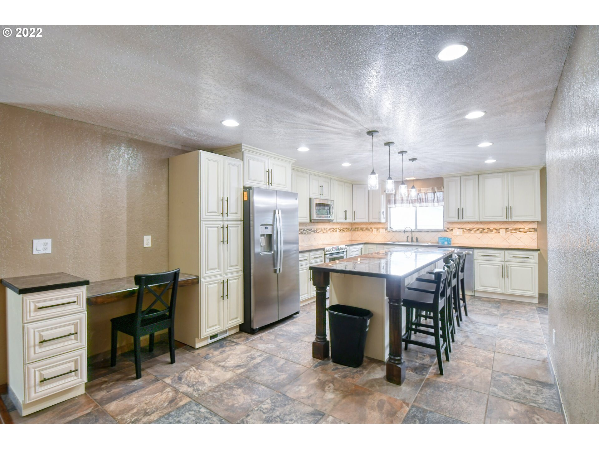 3323 Southwest Ladow Avenue Pendleton, OR 97801 - Photo 7 of 32 Gallery Image 7