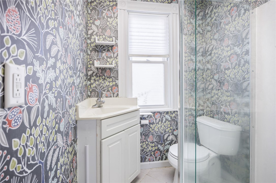 256 Oxford Street, Unit B Rochester, NY 14607 - Photo 9 of 11 Gallery Image 9