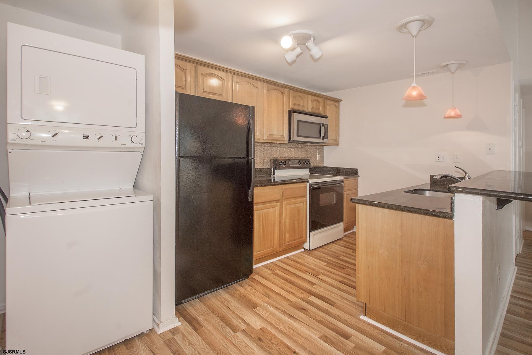228 Meadow Ridge Road, Unit 228 Galloway Township, NJ 08205 - Photo 5 of 10 Gallery Image 5