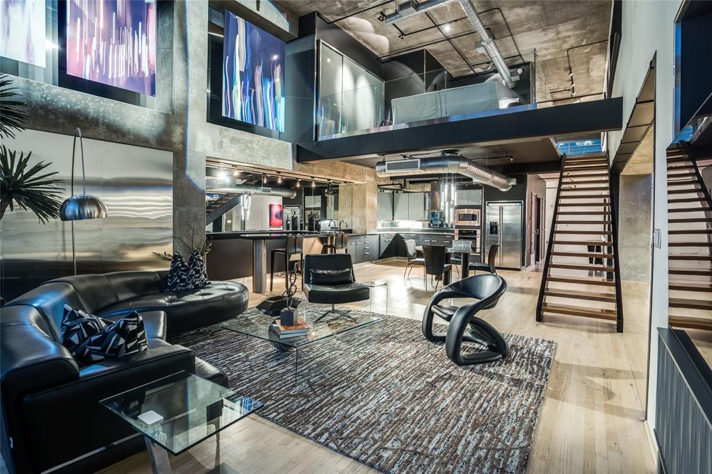 2011 Cedar Springs Road, Unit 606 Dallas, TX 75201 - Photo 11 of 33 a view of a chairs and table in the balcony