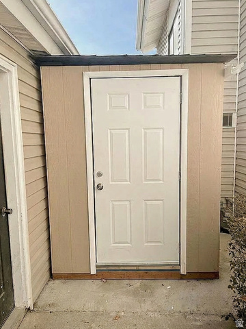 1498 Parkside Drive Provo, UT 84601 - Photo 3 of 34 Large storage shed in entryway (in between garage and front door)