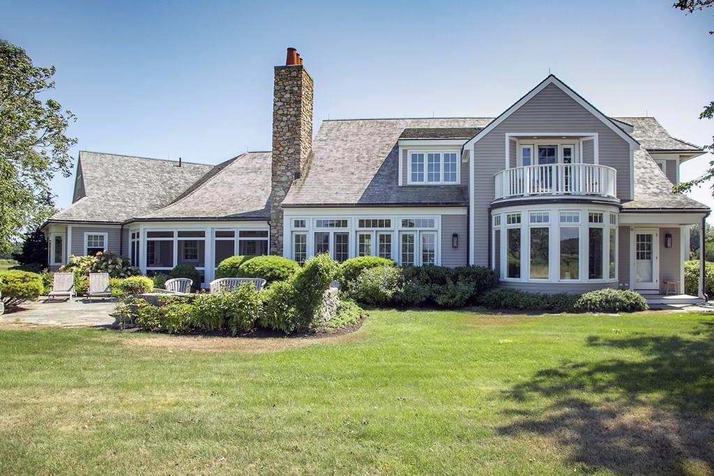 523 Barneys Joy Road Dartmouth, MA 02748 - Photo 38 of 39 a front view of a house with a garden