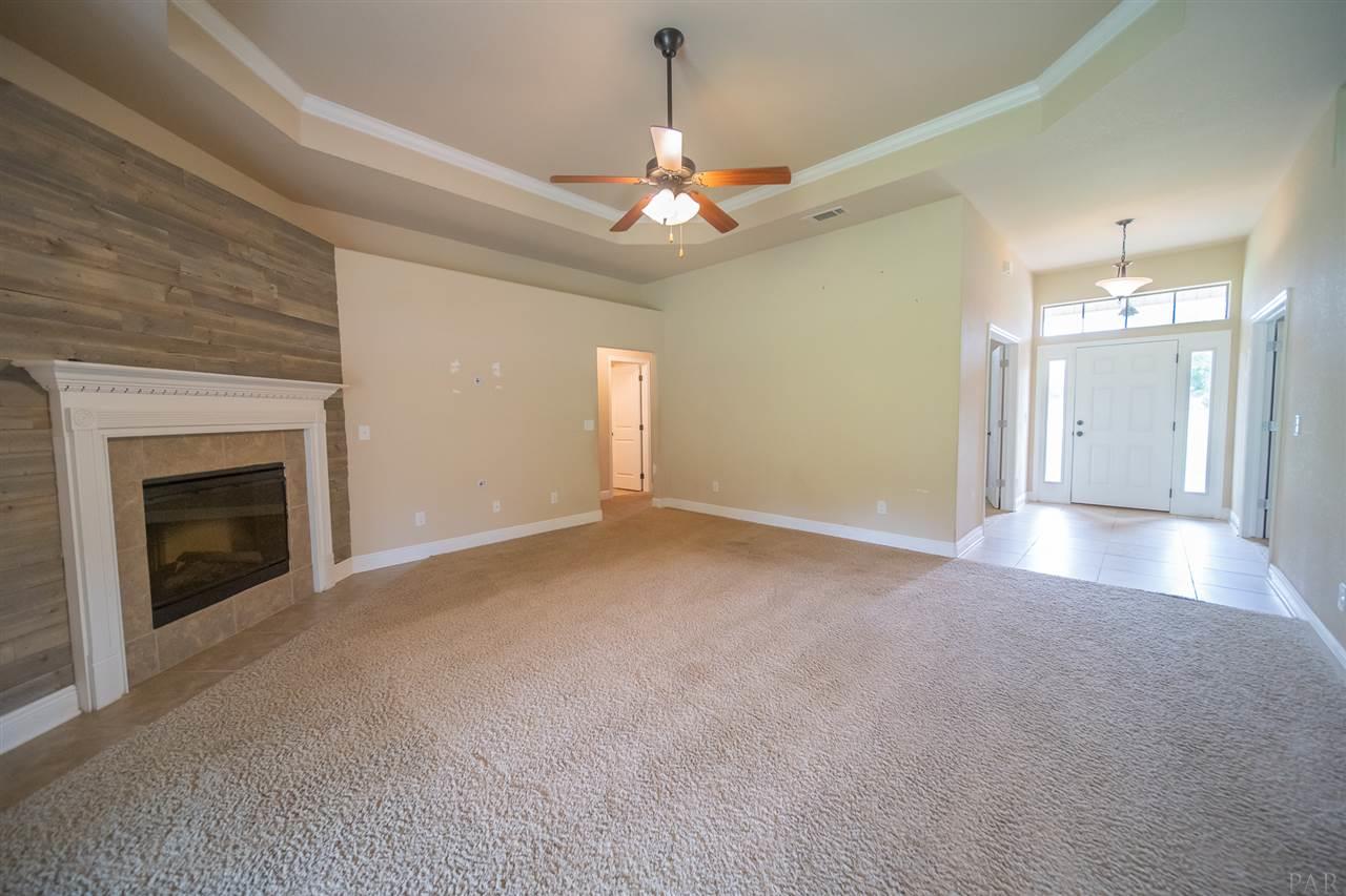 9927 Nichols Lake Road Milton, FL 32583 - Photo 11 of 49 Gallery Image 11