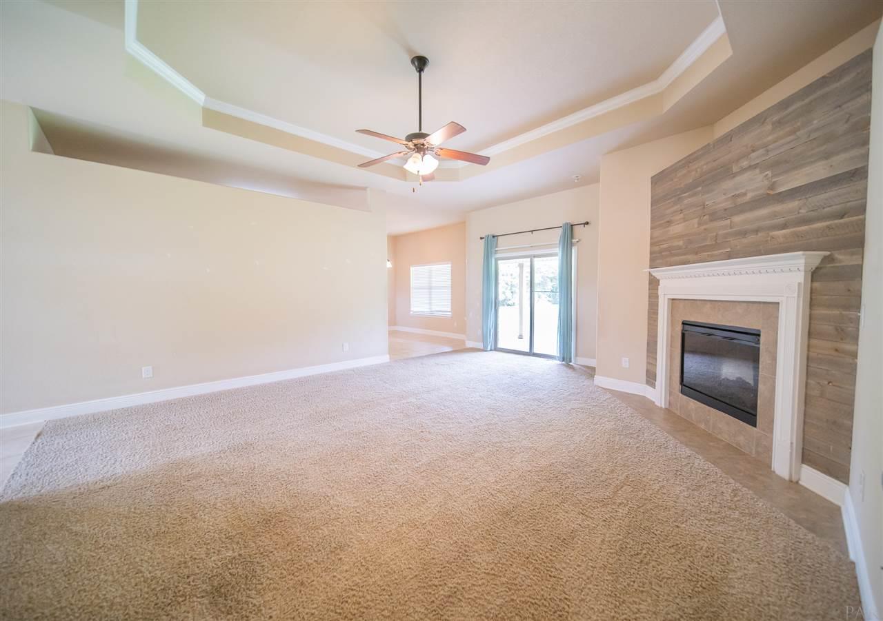 9927 Nichols Lake Road Milton, FL 32583 - Photo 13 of 49 Gallery Image 13