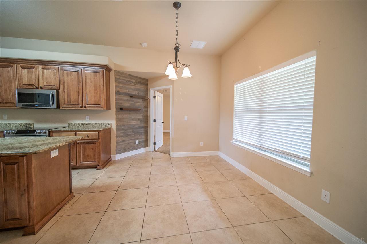 9927 Nichols Lake Road Milton, FL 32583 - Photo 14 of 49 Gallery Image 14