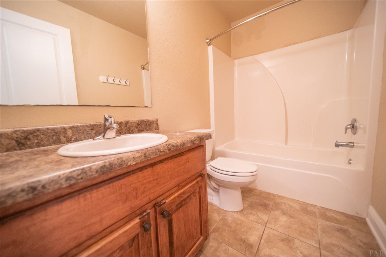 9927 Nichols Lake Road Milton, FL 32583 - Photo 31 of 49 Gallery Image 31