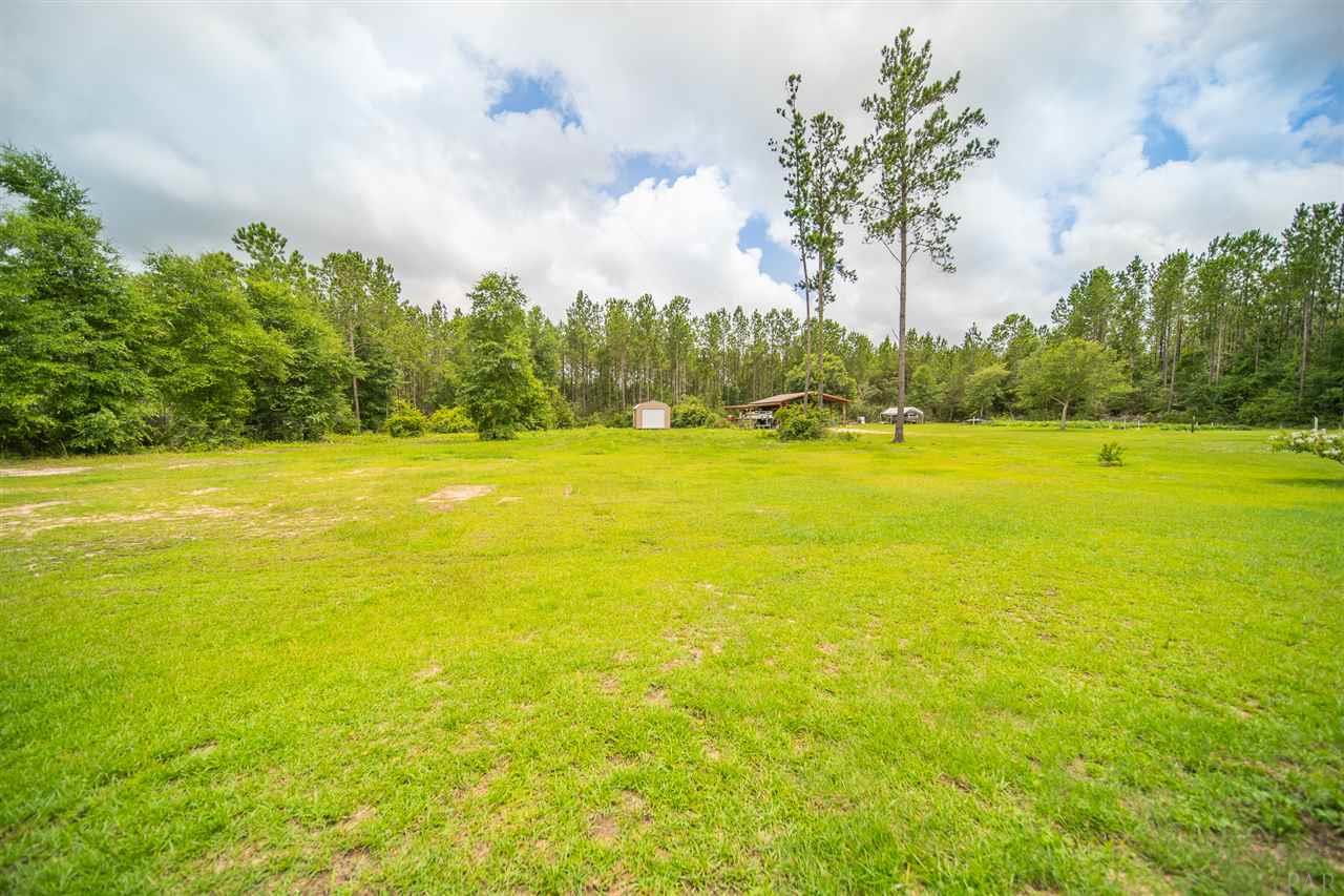 9927 Nichols Lake Road Milton, FL 32583 - Photo 42 of 49 Gallery Image 42