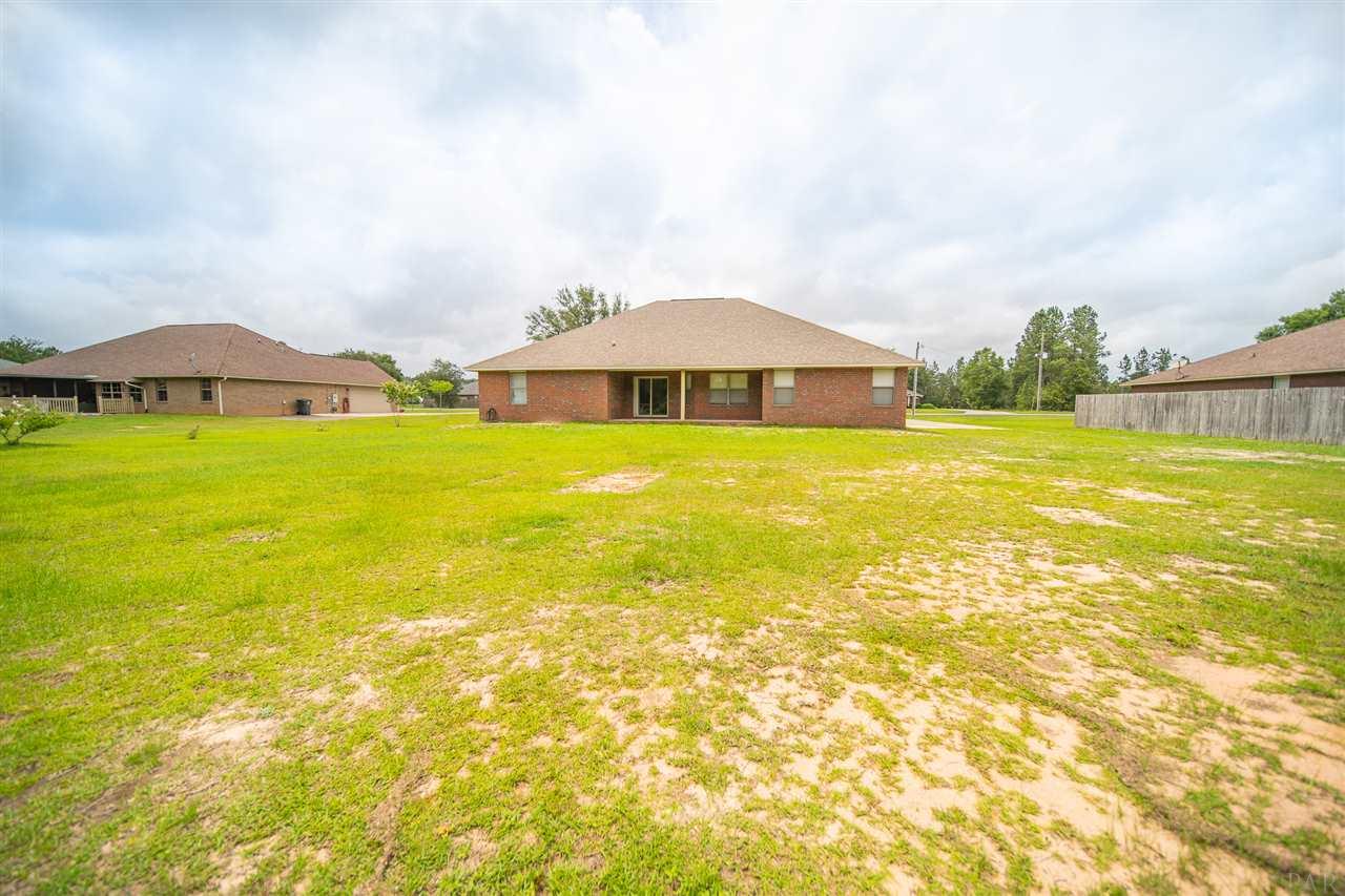 9927 Nichols Lake Road Milton, FL 32583 - Photo 46 of 49 Gallery Image 46