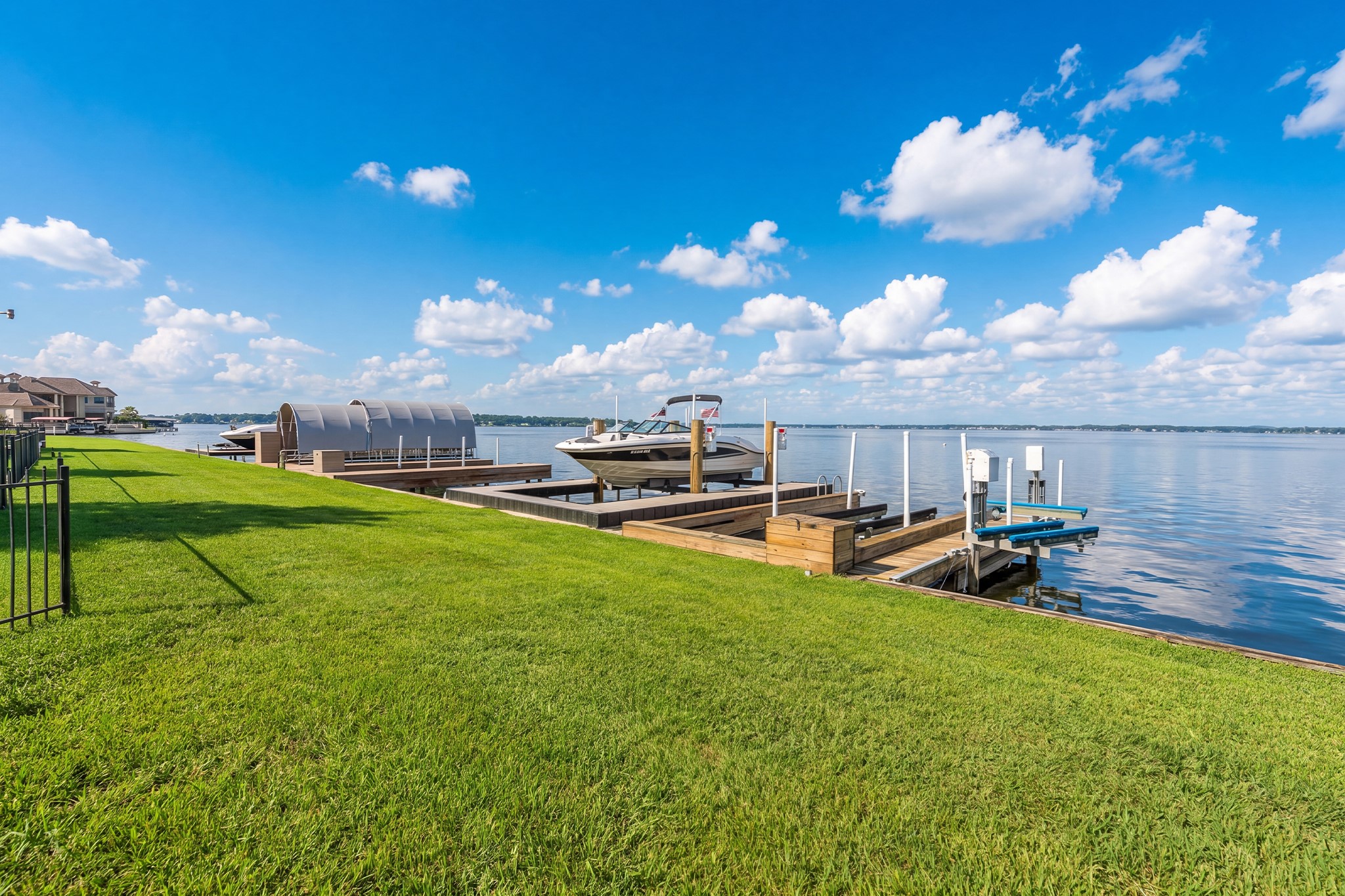 Prime Lake Conroe location with expansive open-water views.