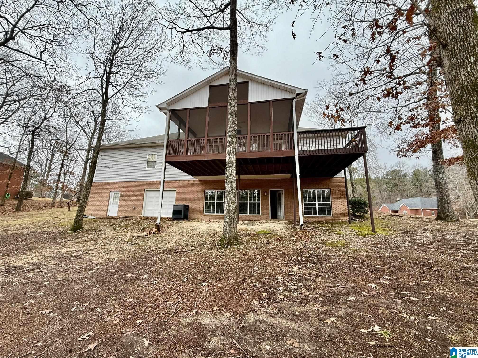213 Castleman Circle Leeds, AL 35094 - Photo 2 of 18