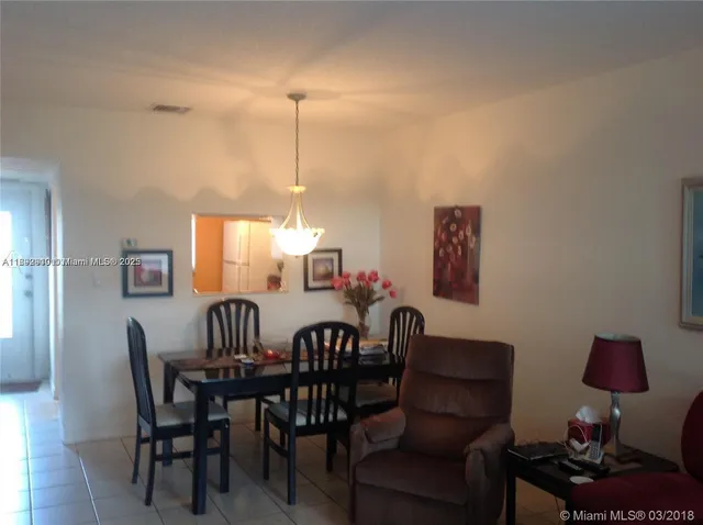 $112,900 | 5111 West Oakland Park Boulevard, Unit 305, Lauderdale Lakes, FL 33313