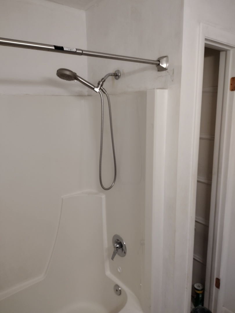 1210 Dale Avenue, Unit 2I Arlington Heights, IL 60004 - Photo 9 of 11