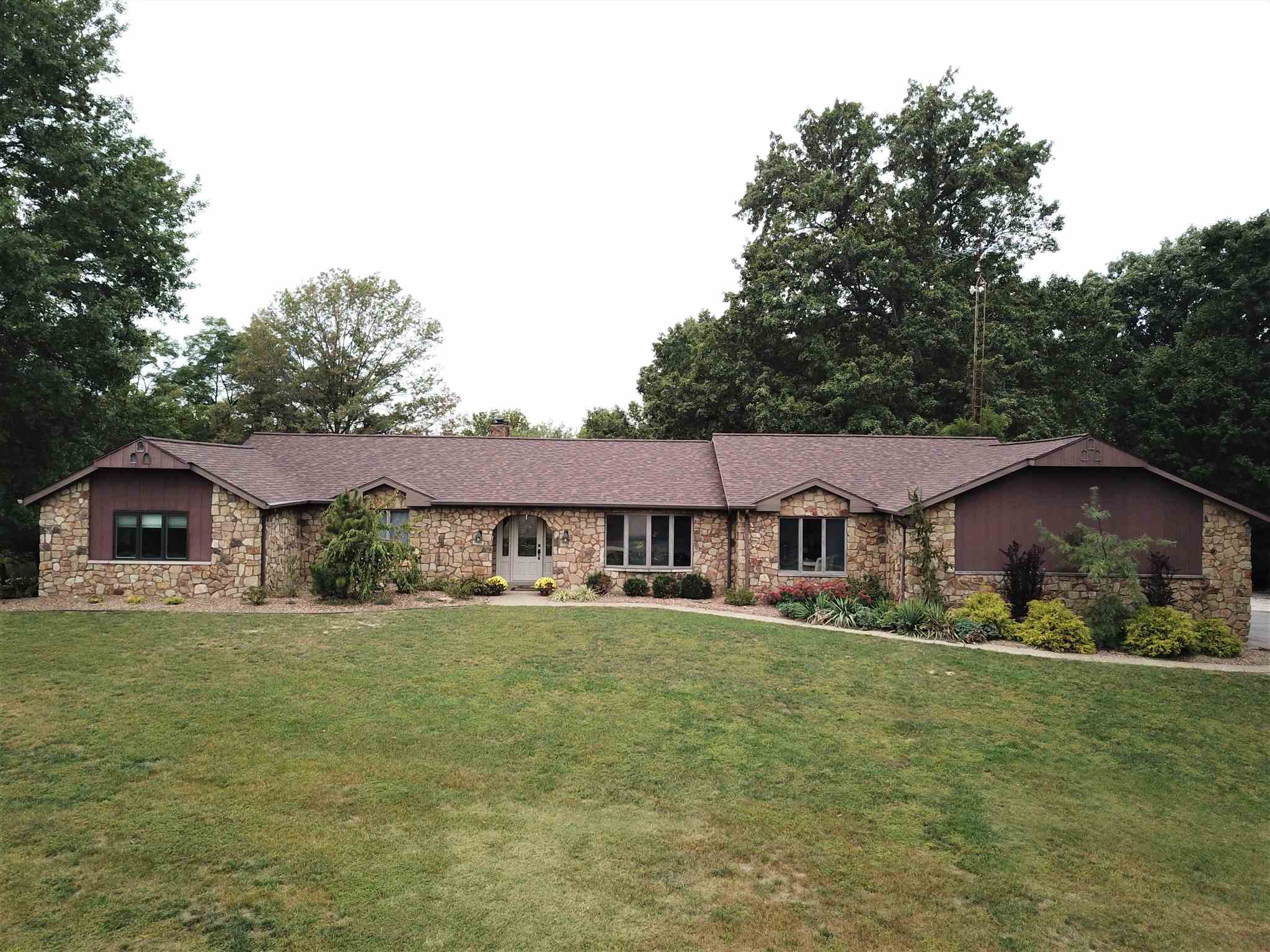 2645 South Meridian Road Jasper, IN 47546 - Photo 1 of 29 Gallery Image 1