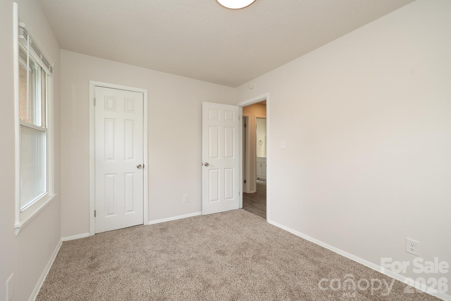 5001 Springview Road Charlotte, NC 28213 - Photo 15 of 30