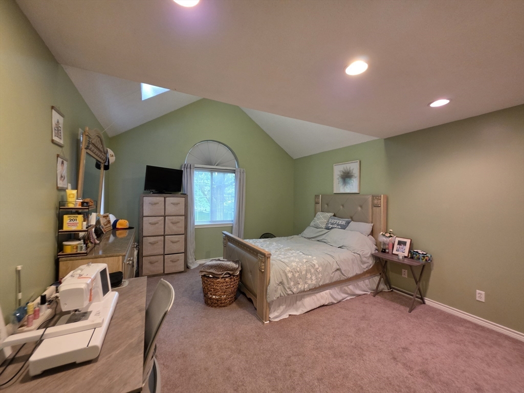 104 Johnson Road, Unit 406 Chicopee, MA 01022 - Photo 15 of 30