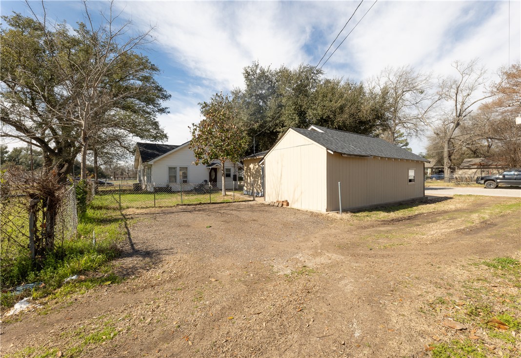 1301 Cedar Street Hearne, TX 77859 - Photo 31 of 33