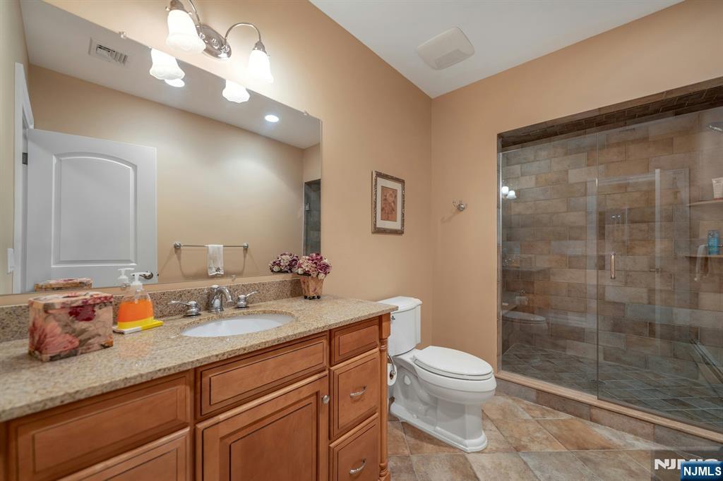 476 Fairfield Road Wyckoff, NJ 07481 - Photo 41 of 50