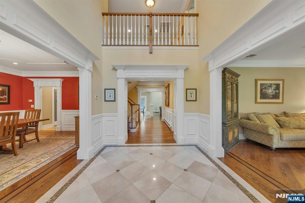 476 Fairfield Road Wyckoff, NJ 07481 - Photo 5 of 50