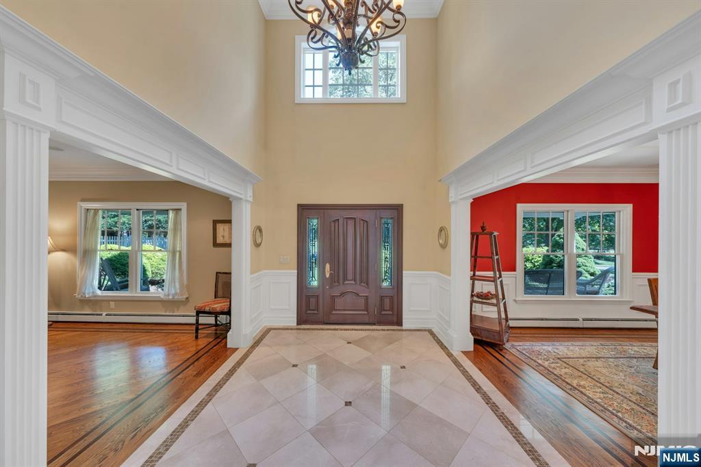 476 Fairfield Road Wyckoff, NJ 07481 - Photo 6 of 50