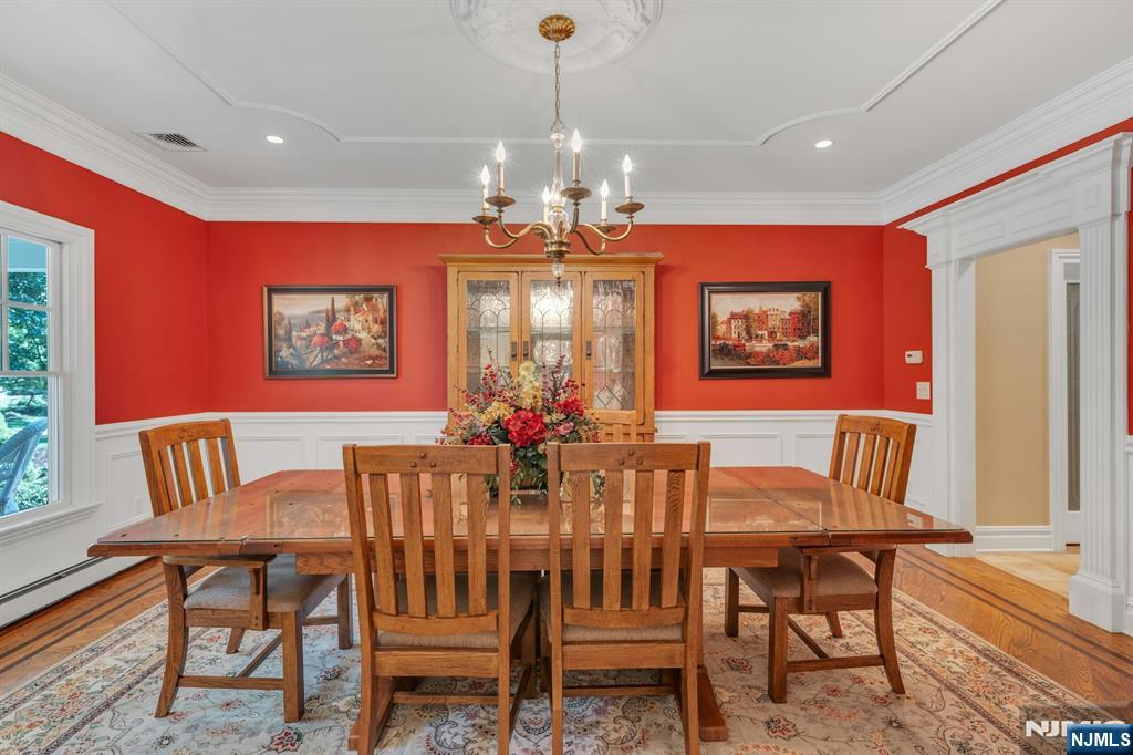 476 Fairfield Road Wyckoff, NJ 07481 - Photo 9 of 50