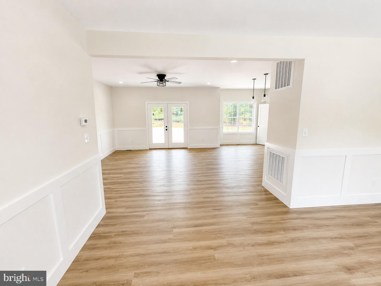 1 Spruce Lane Berkeley Springs, WV 25411 - Photo 4 of 35