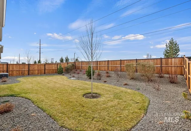 $673,789 | 11819 South Glory Lane, Kuna, ID 83634