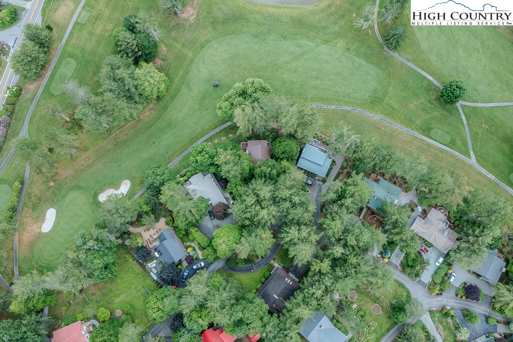 94 Rhododendron Loop Newland, NC 28657 - Photo 47 of 50