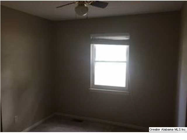 307 Dale Drive Alabaster, AL 35007 - Photo 11 of 12