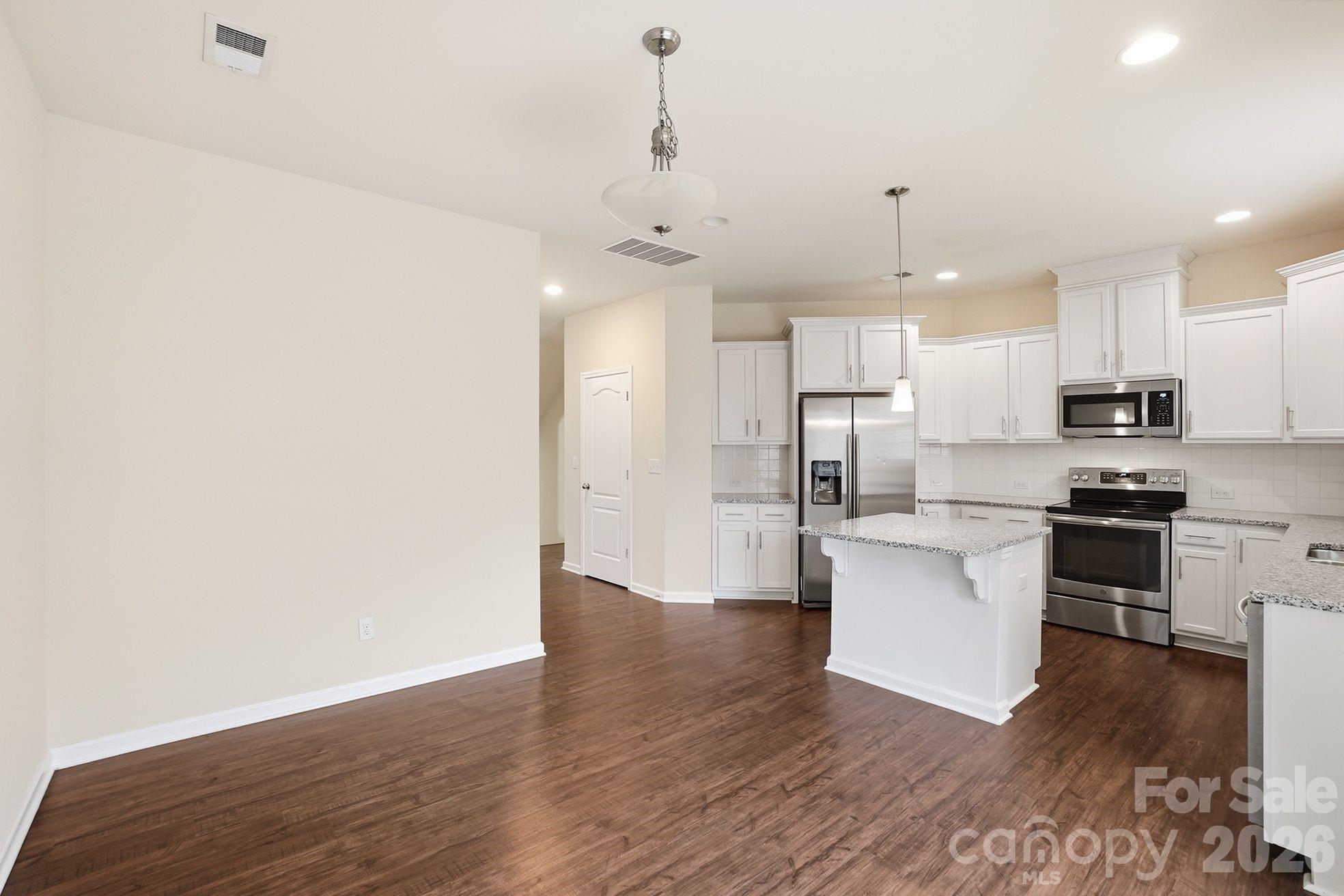 327 Annandale Drive Fort Mill, SC 29708 - Photo 8 of 34