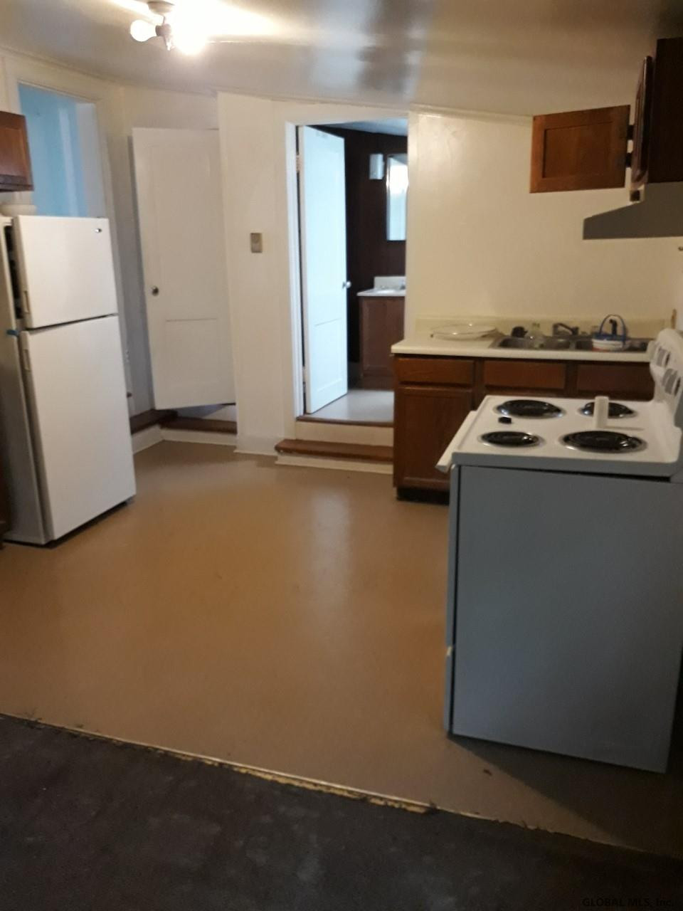 939 New Scotland Road Albany, NY 12208 - Photo 7 of 12 Photo 7