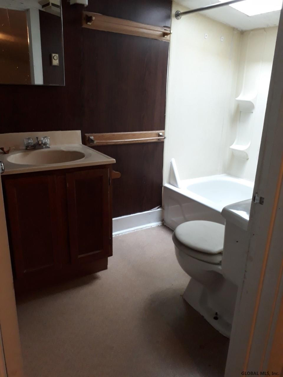 939 New Scotland Road Albany, NY 12208 - Photo 8 of 12 Photo 8