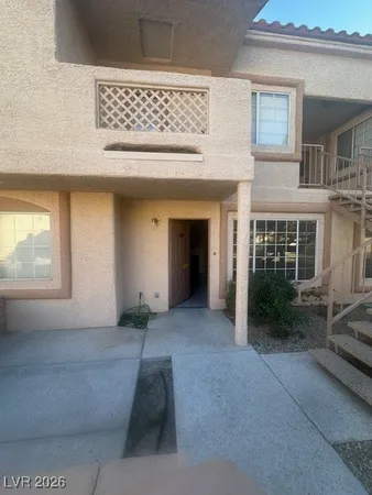 $1,350 | 1600 North Torrey Pines Drive, Unit 102, Las Vegas, NV 89108
