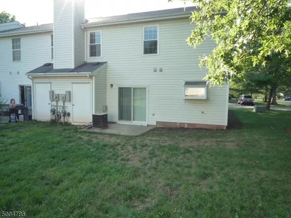 $3,000 | 388 Cotswold Place, Somerset, NJ 08873