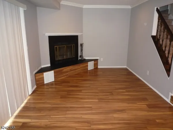 $3,000 | 388 Cotswold Place, Somerset, NJ 08873