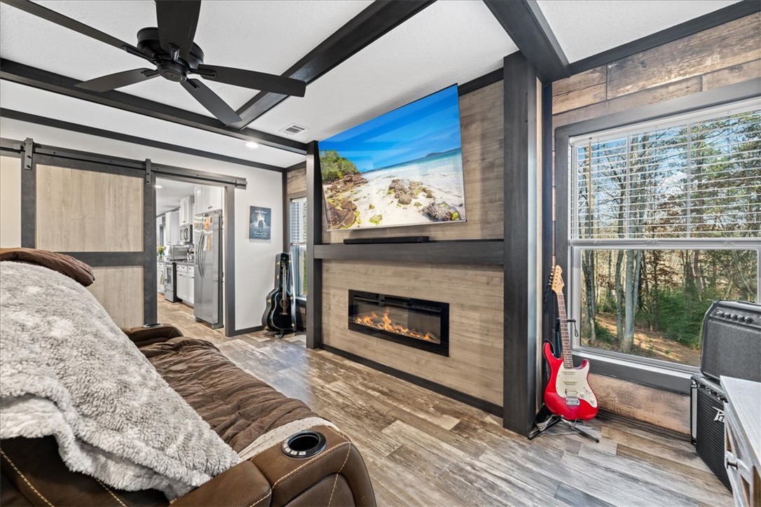 1131 Wilbanks Road Seneca, SC 29678 - Photo 27 of 48