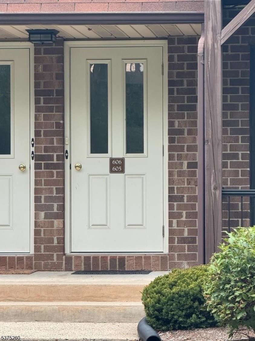 606 Nottingham Way Flemington, NJ 08822 - Photo 2 of 17 a view of front door of house