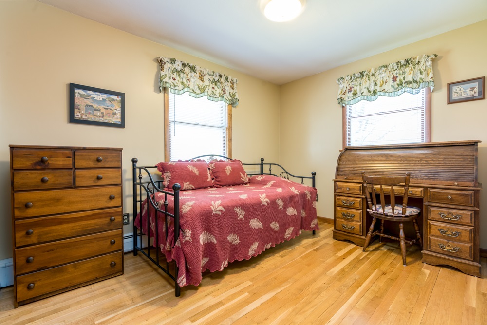 332 Sanford Road Wells, ME 04090 - Photo 16 of 38 Gallery Image 16