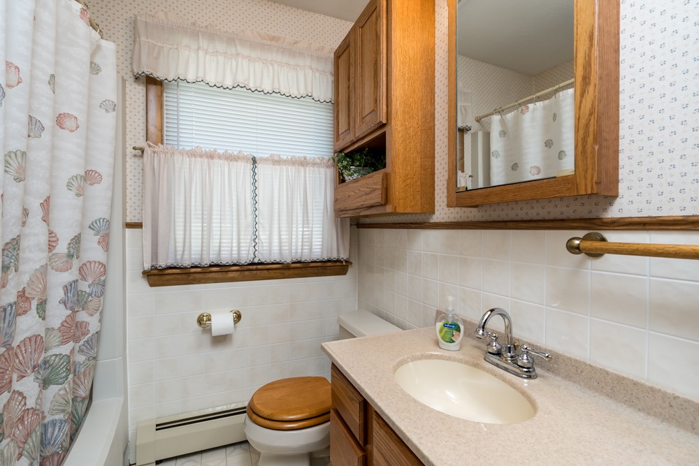 332 Sanford Road Wells, ME 04090 - Photo 20 of 38 Gallery Image 20