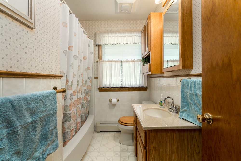 332 Sanford Road Wells, ME 04090 - Photo 21 of 38 Gallery Image 21