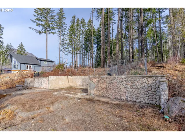 $370,000 | 360 Detroit Road South, Detroit, OR 97342