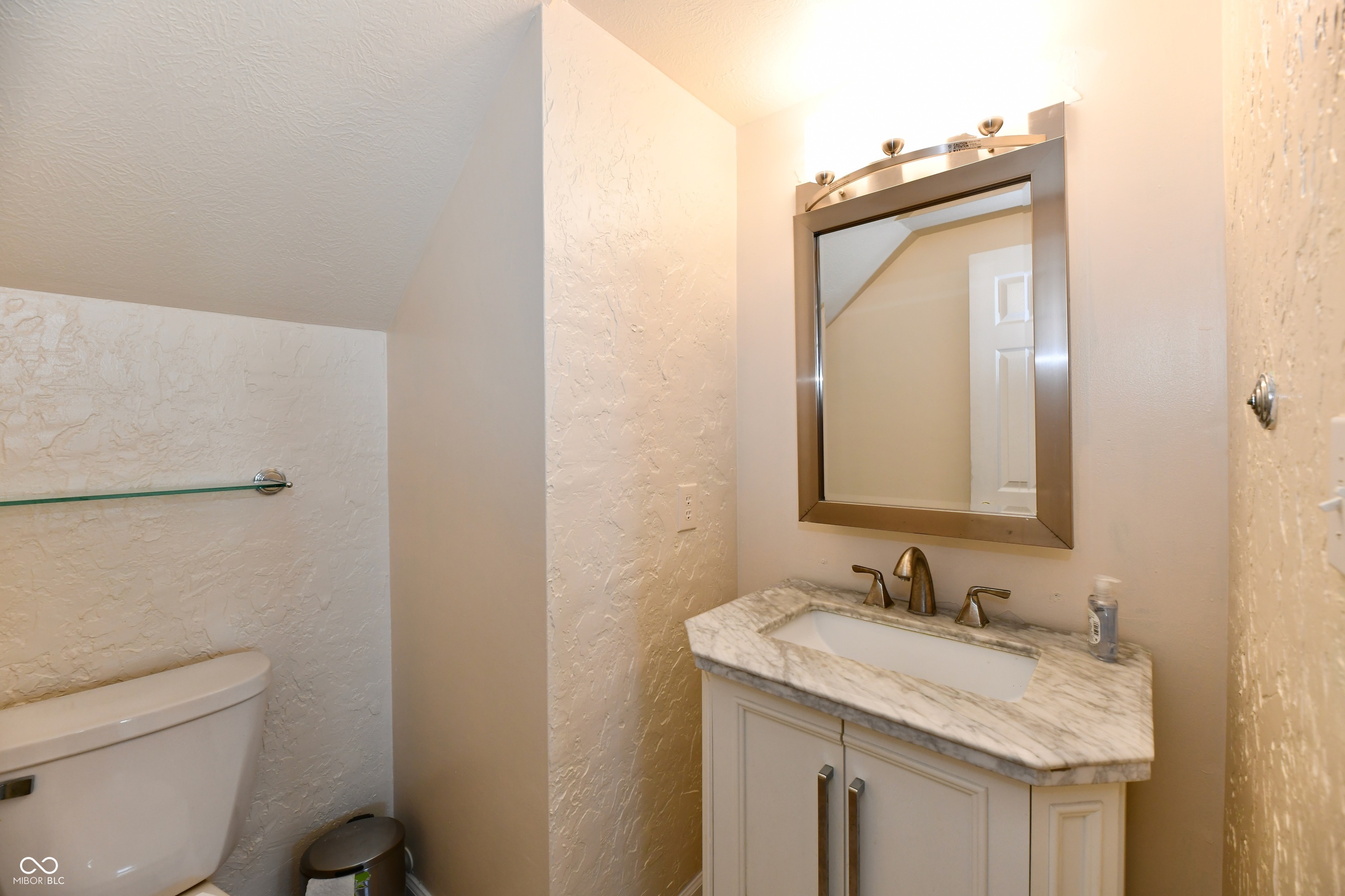 13048 Ross Crossing Fishers, IN 46038 - Photo 36 of 73