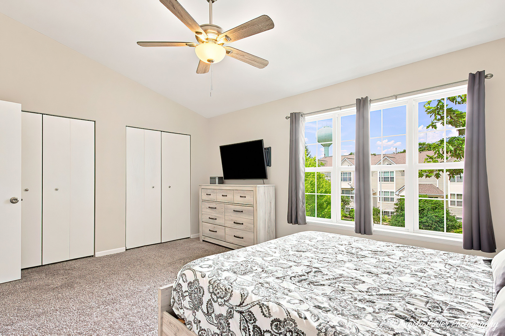 34344 North Goldenrod Road Round Lake, IL 60073 - Photo 23 of 29 Gallery Image 23