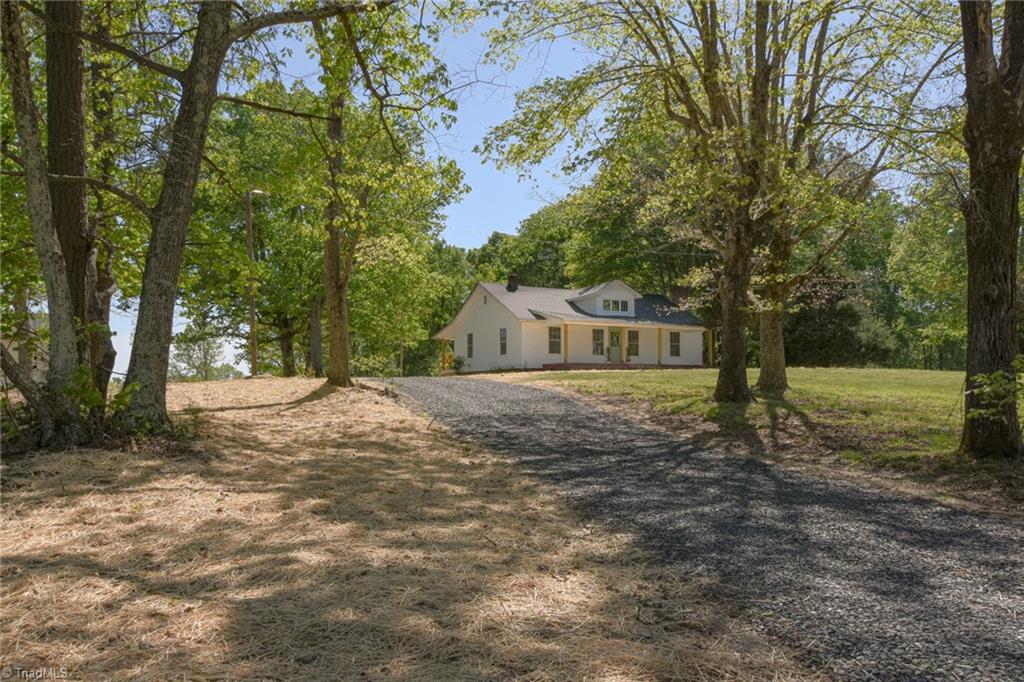 1190 K Fork Road Madison, NC 27025 - Photo 2 of 37