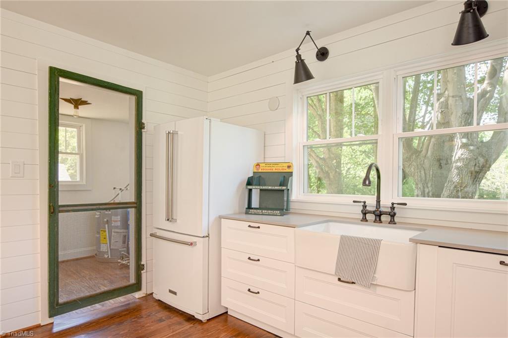 1190 K Fork Road Madison, NC 27025 - Photo 13 of 37