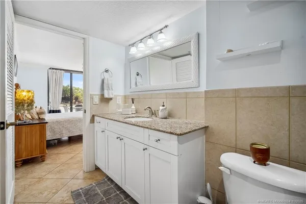 $3,000 | 10680 South Ocean Drive, Unit G 2, Jensen Beach, FL 34957