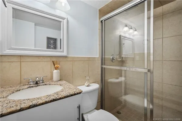 $3,000 | 10680 South Ocean Drive, Unit G 2, Jensen Beach, FL 34957